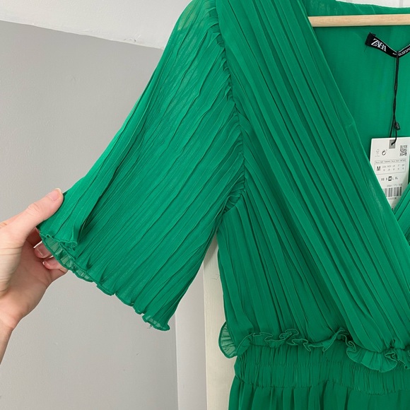 SOLD Zara dress - Picture 4 of 5